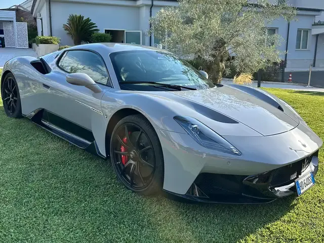 Maserati MCPura Coupe