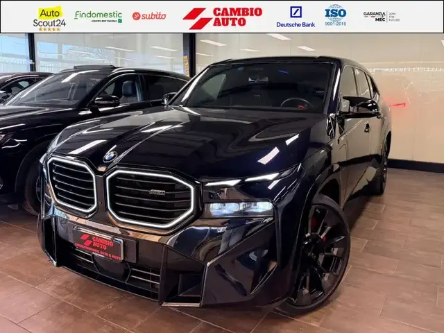BMW XM
