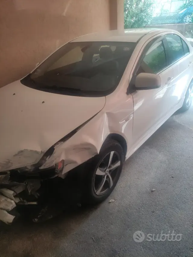 Mitsubishi Lancer 6ª serie