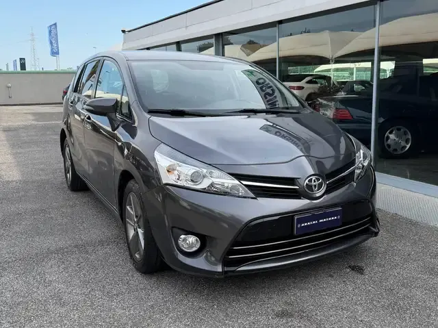 Toyota Verso