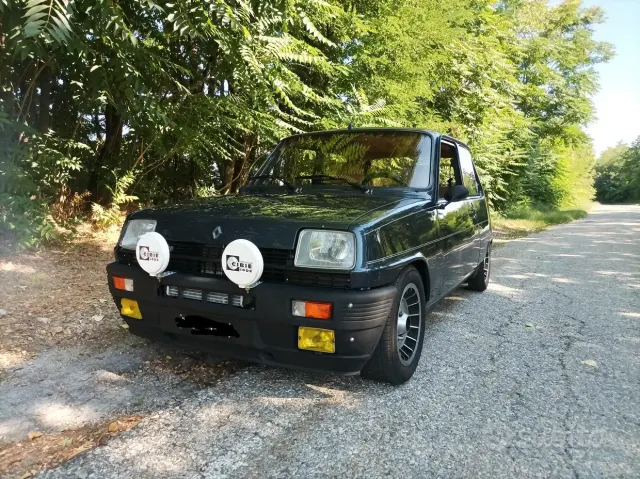 Renault 5