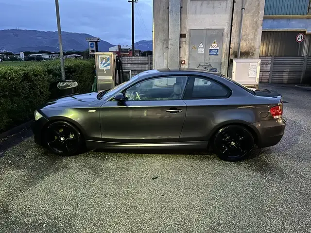 BMW 123