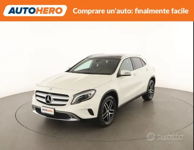 Mercedes-Benz GLA (X156)