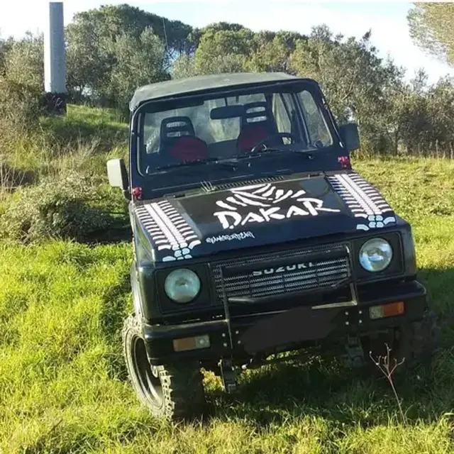 Suzuki SJ 413