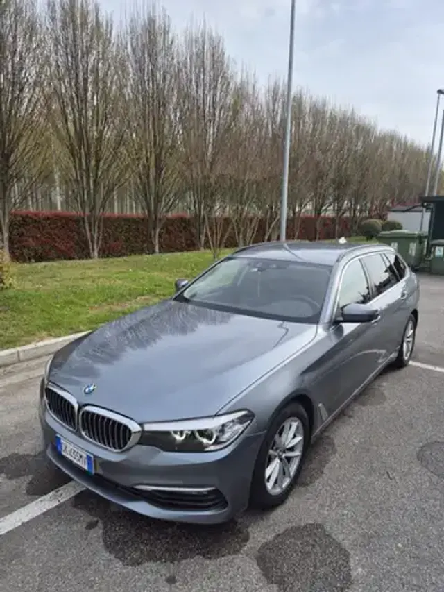 BMW 520