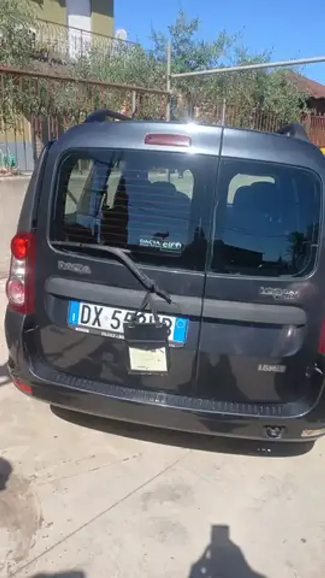 Dacia Logan