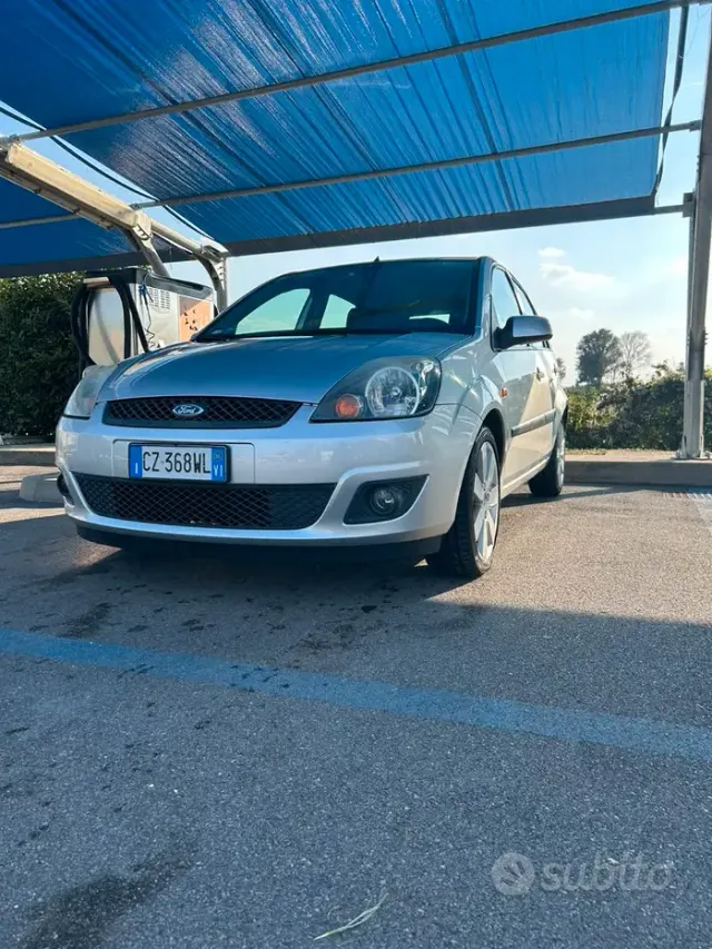 Ford Fiesta 5ª serie