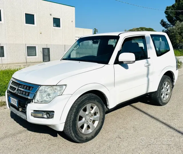 Mitsubishi Pajero (2006-2009)