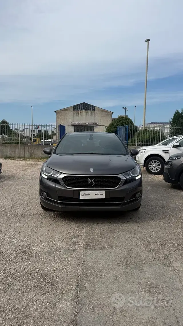DS DS 4