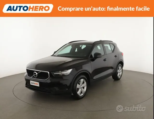 Volvo XC40 (2017-->)