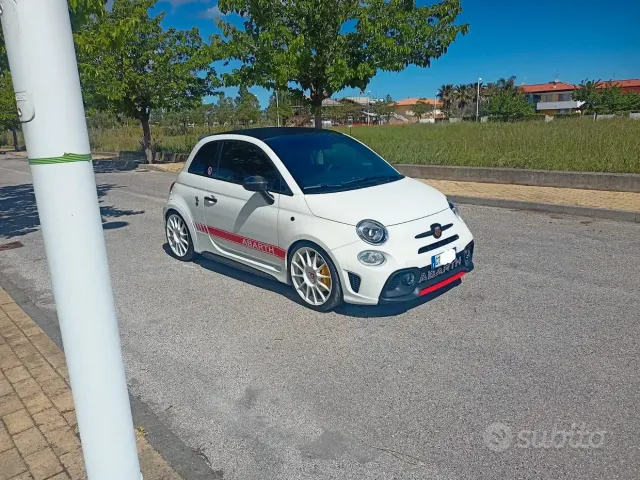 Abarth 695