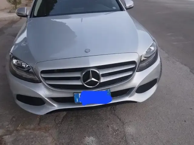 Mercedes-Benz C 180