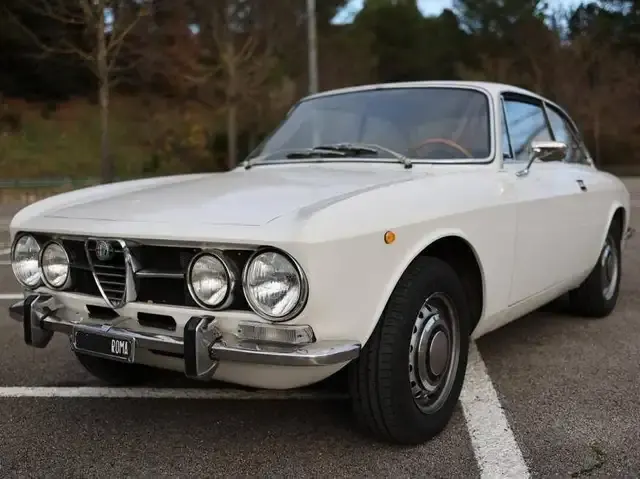 Alfa Romeo 1750