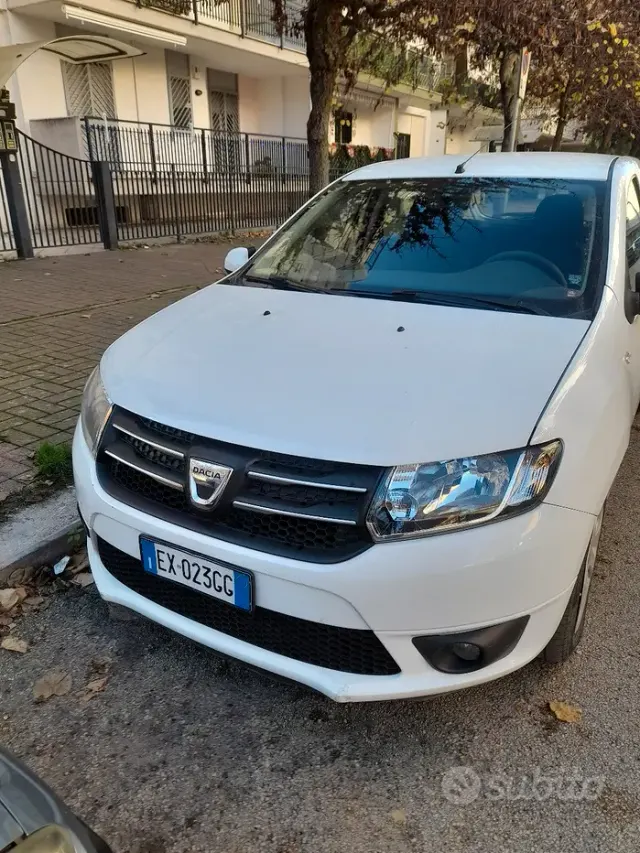 Dacia Sandero 1ª serie