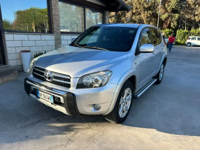 Toyota RAV4 3ª serie