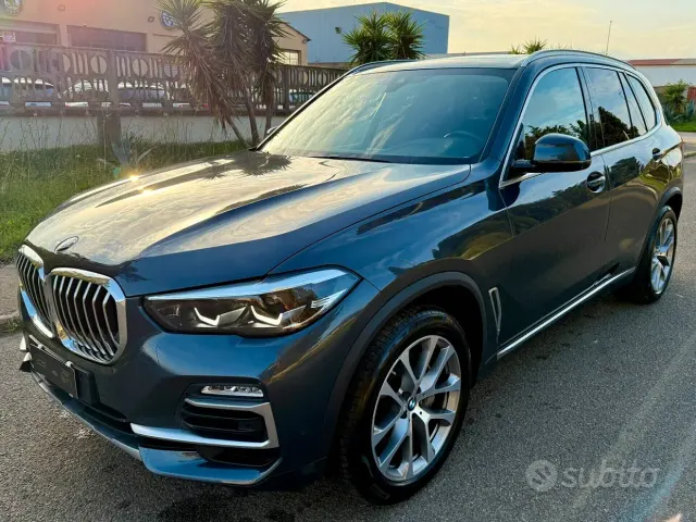 BMW X5 (G05/F95)