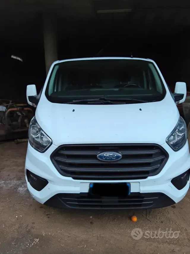 Ford Transit Custom 2ª s