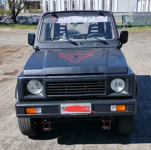 Suzuki SJ Samurai