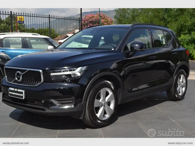 Volvo XC40 (2017-->)