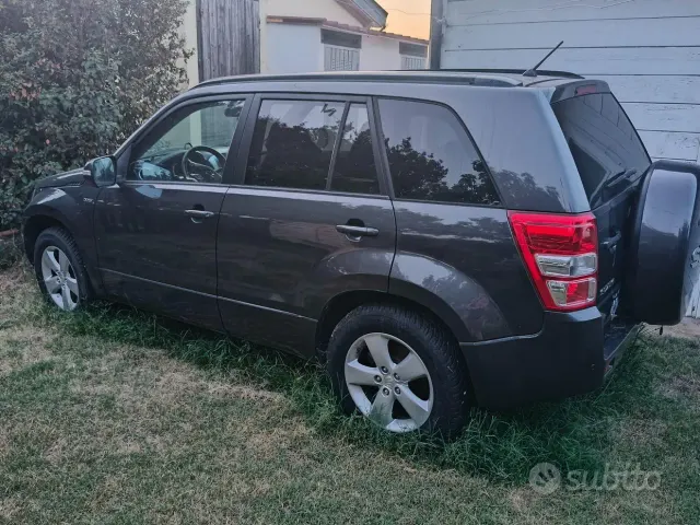 Suzuki Grand Vitara 2ª