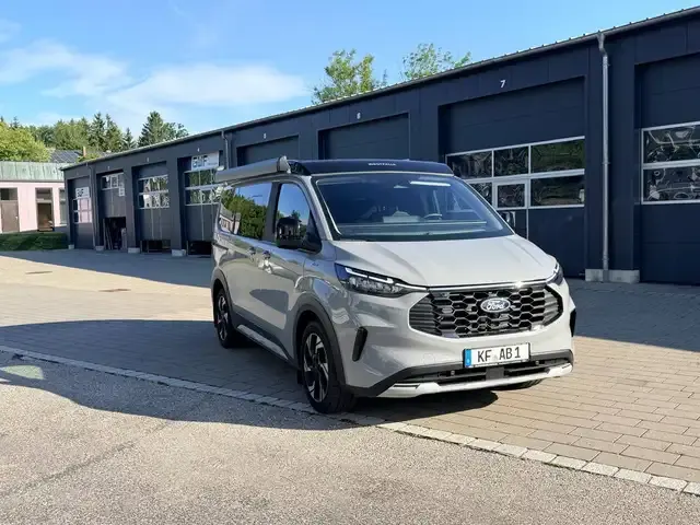 Ford Nugget