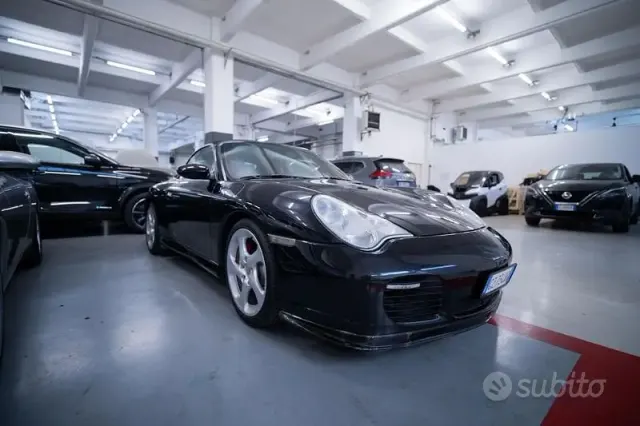 Porsche 911 (996)