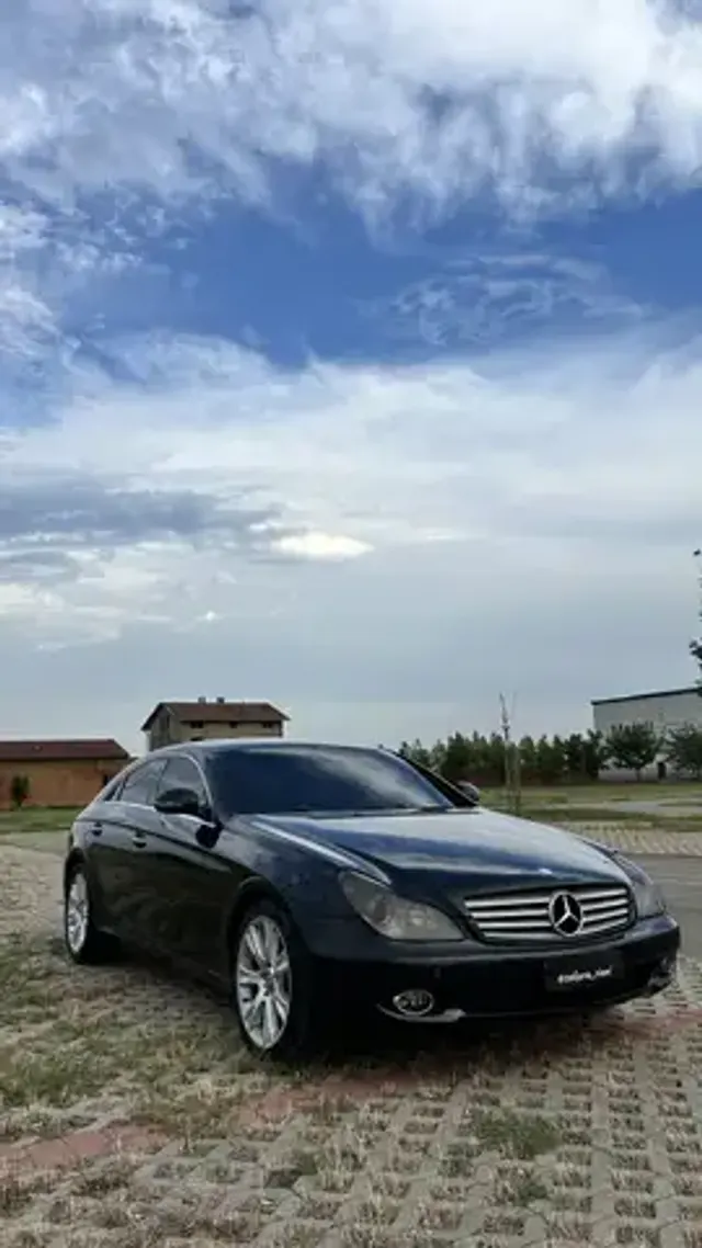 Mercedes-Benz CLS 320