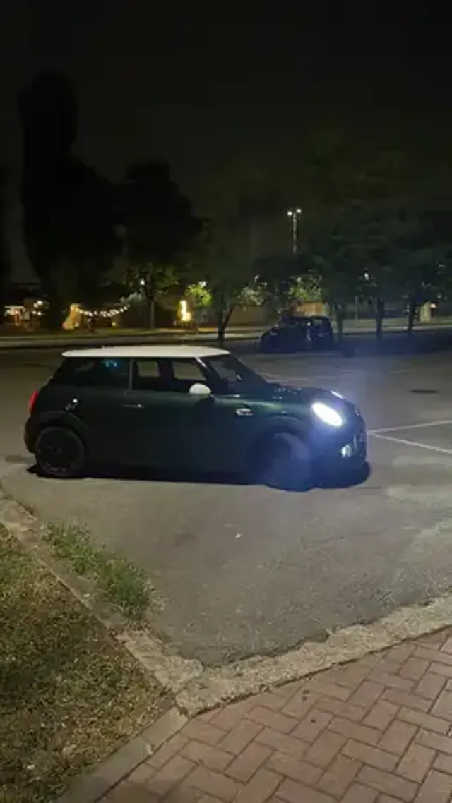 MINI Cooper SD