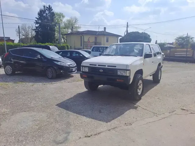 Nissan Terrano