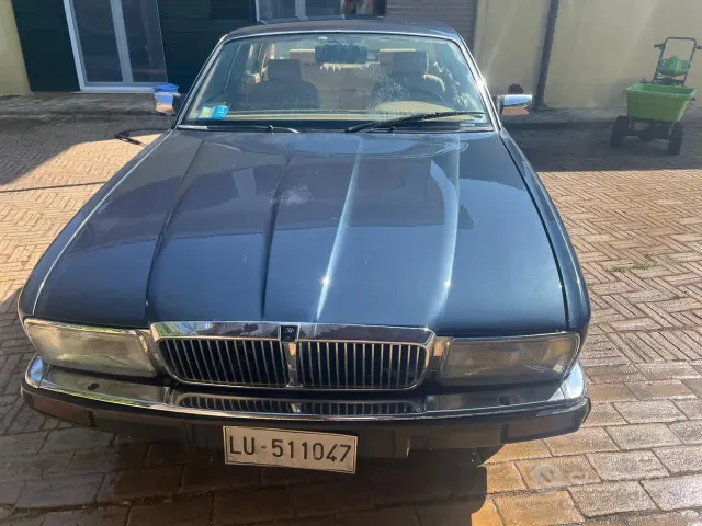 Jaguar XJ-Sovereign-Daiml.