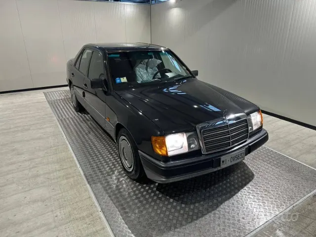 Mercedes-Benz Serie 200-320(*124)