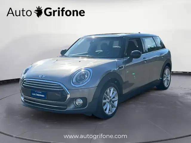 MINI Cooper Clubman