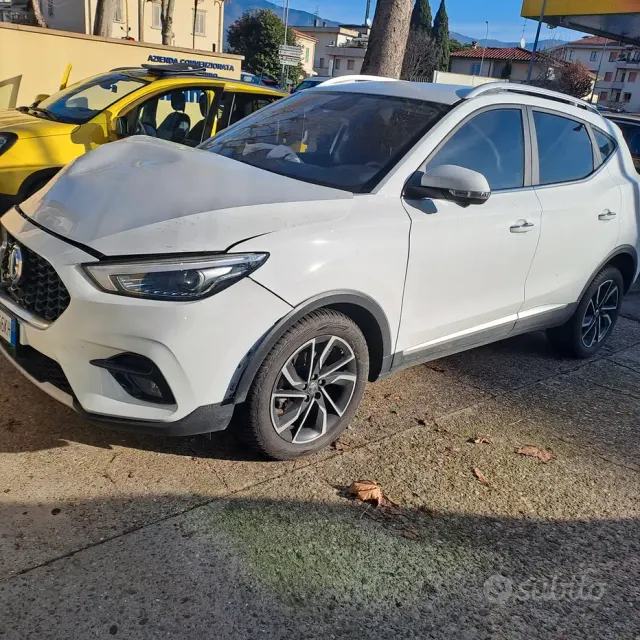 MG ZS (2024-->)