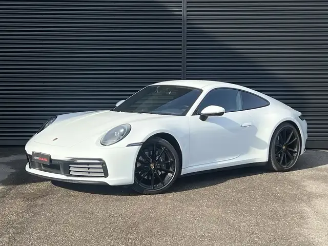 Porsche 992