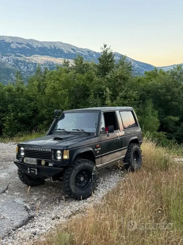 Mitsubishi Pajero ('82-'00)