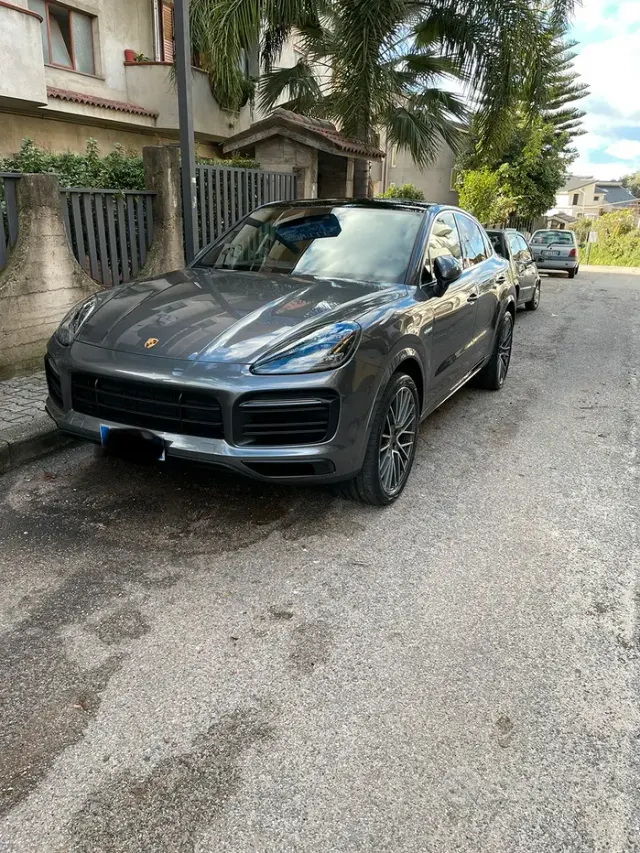 Porsche Cayenne Coupé