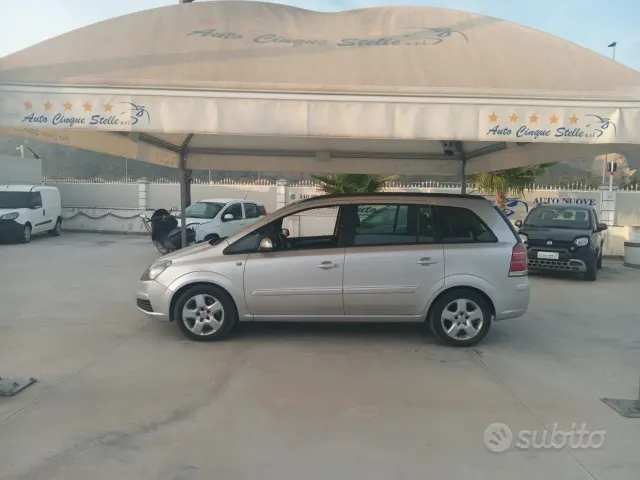 Opel Zafira 2ª serie