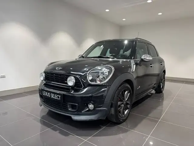 MINI John Cooper Works Countryman