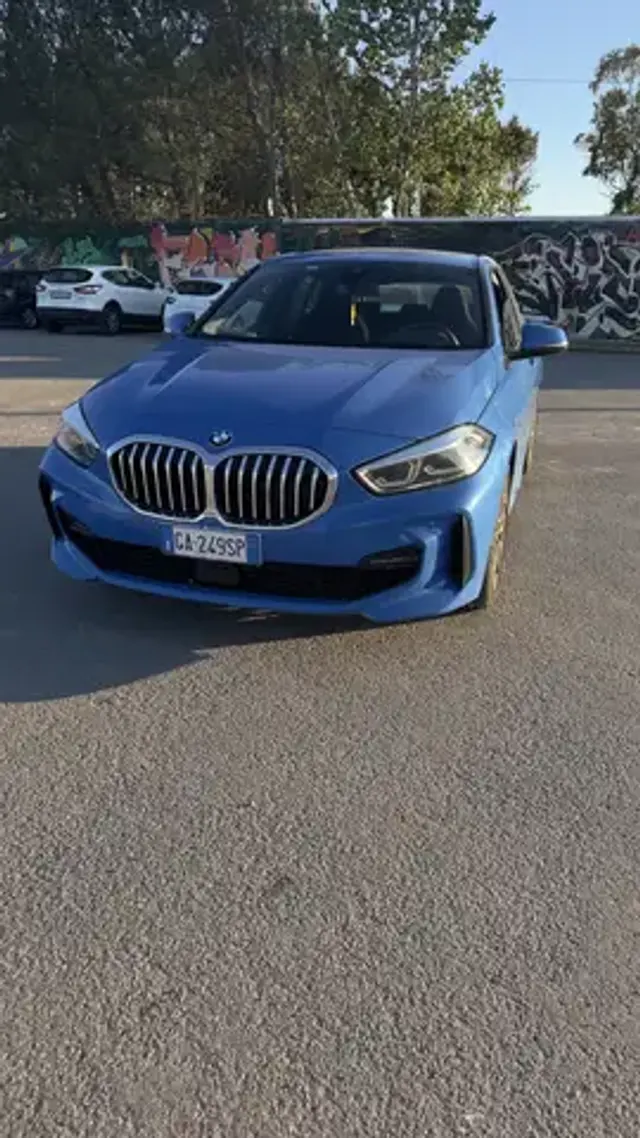 BMW 118