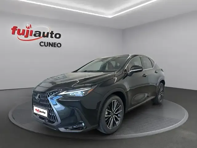Lexus NX 450h+