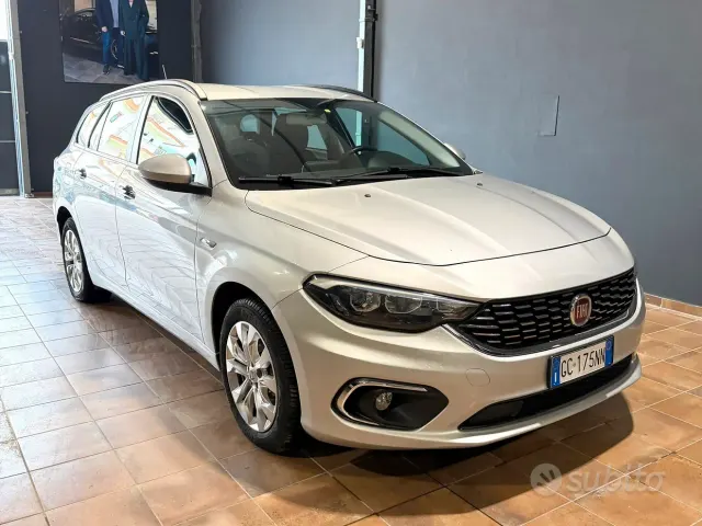 Fiat Tipo (2015-->)