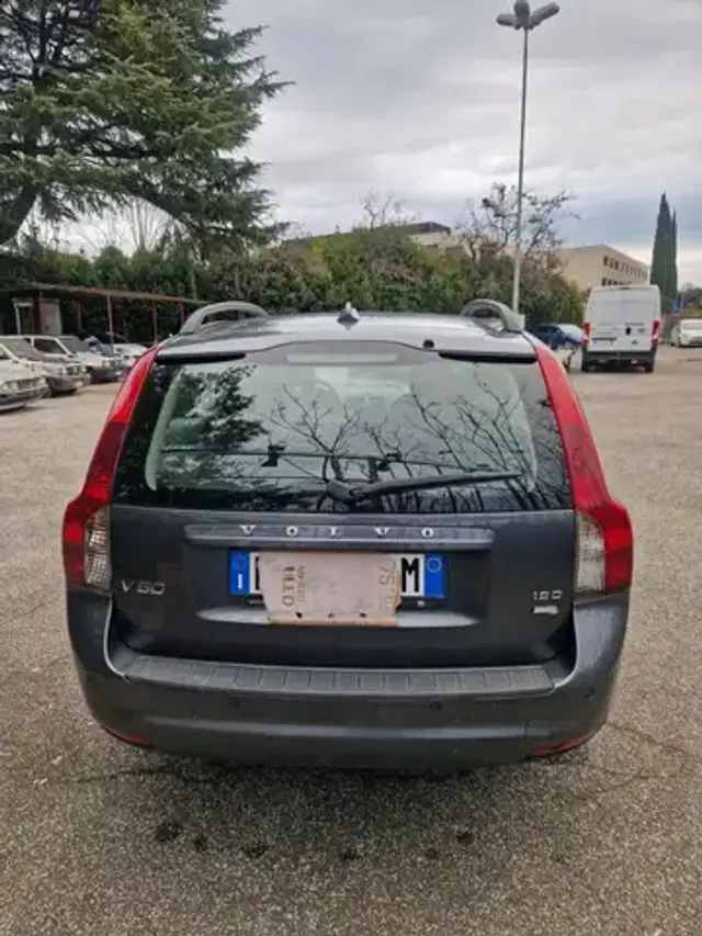 Volvo V50