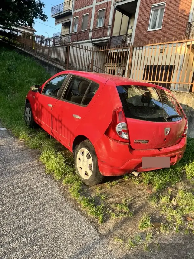 Dacia Sandero 1ª serie