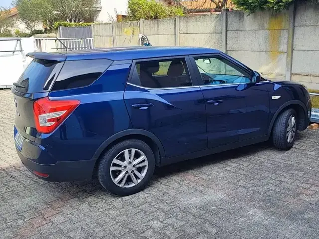 SsangYong XLV