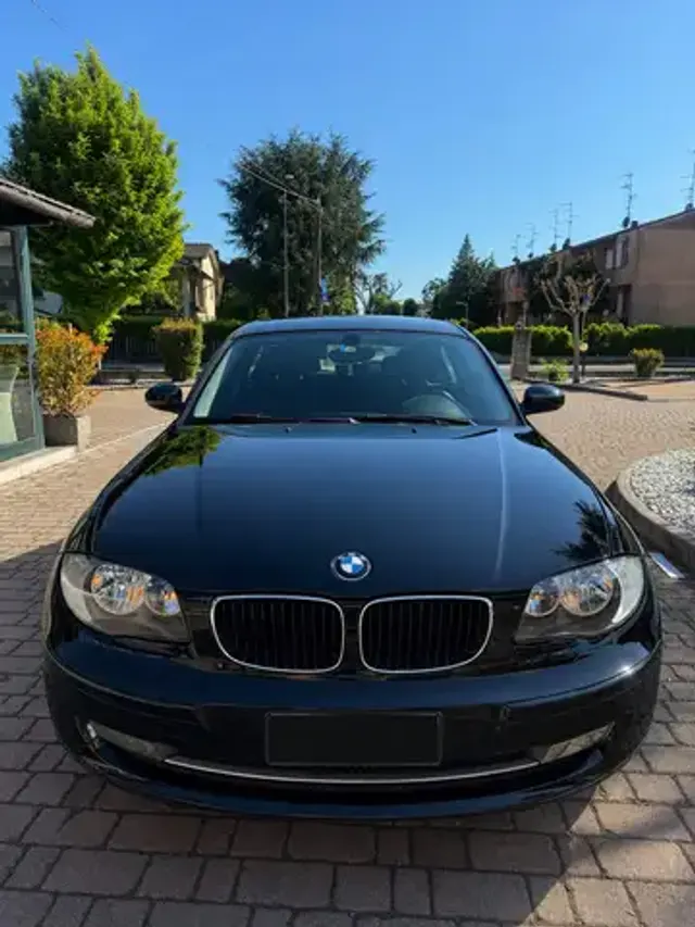 BMW 120
