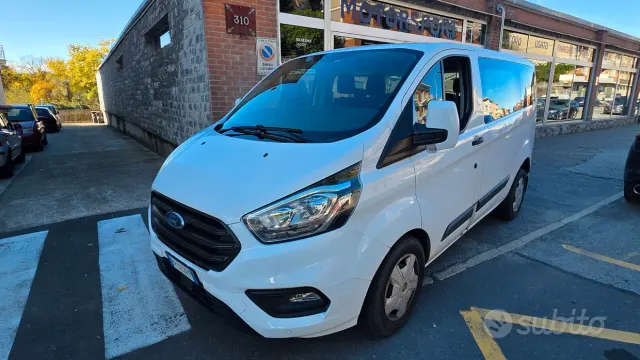 Ford Transit Custom 1ª s