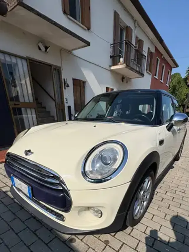 MINI Cooper D