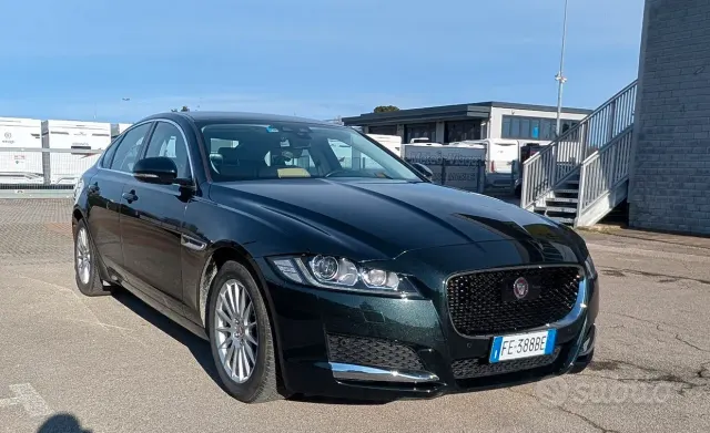Jaguar XF 2ª serie (X260)