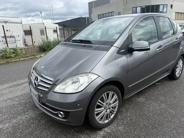Mercedes-Benz A 160