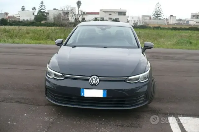 Volkswagen Golf 8ª serie